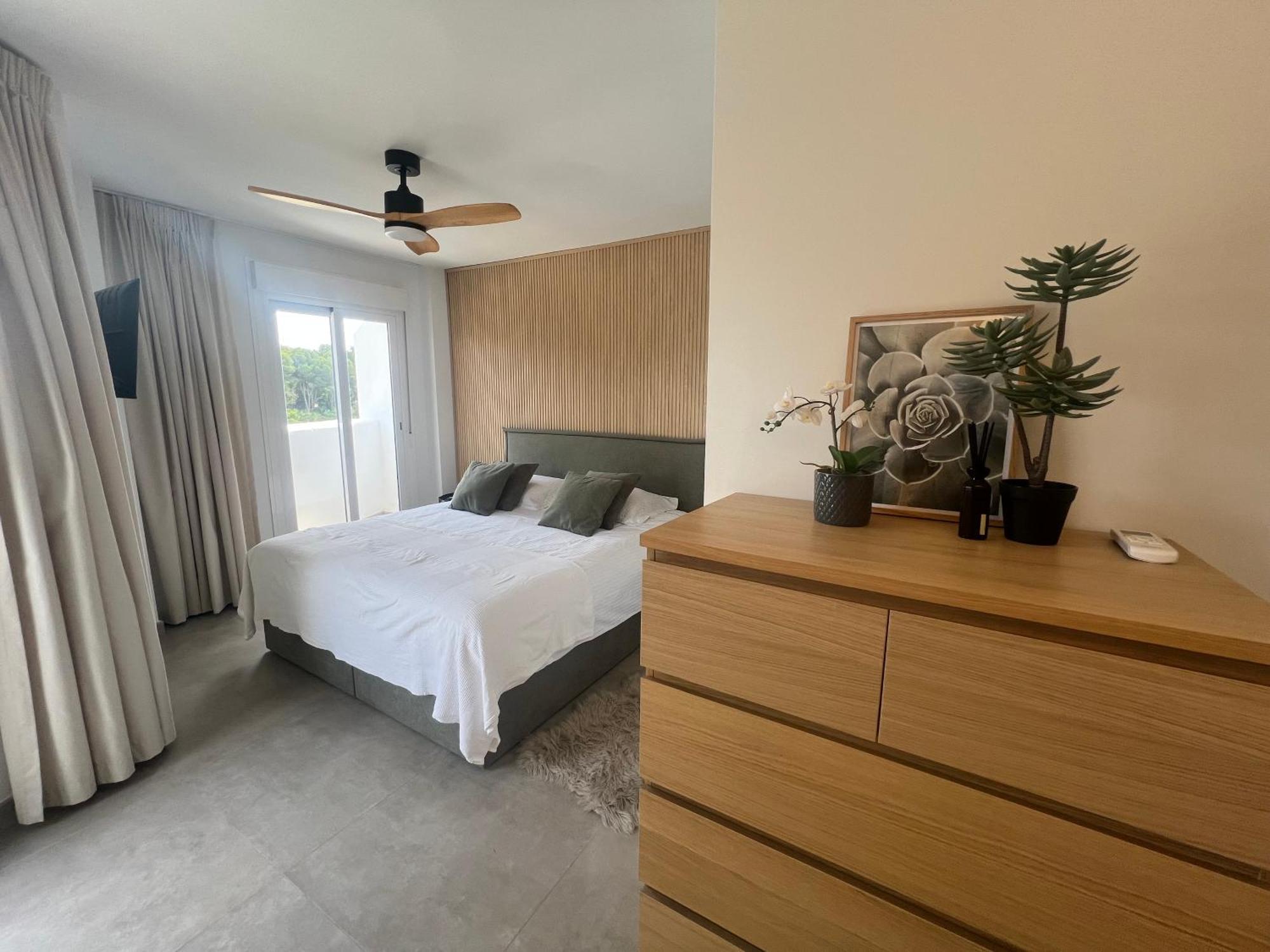 4 Bedroom Duplex Penthouse Califa
