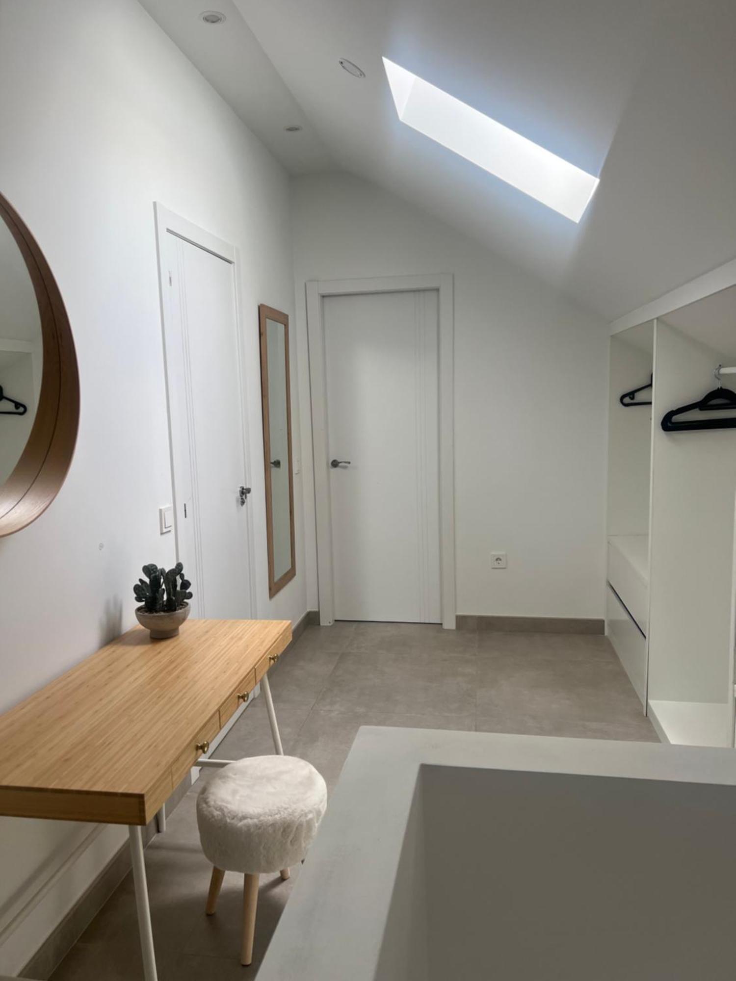 4 Bedroom Duplex Penthouse Califa Apartment