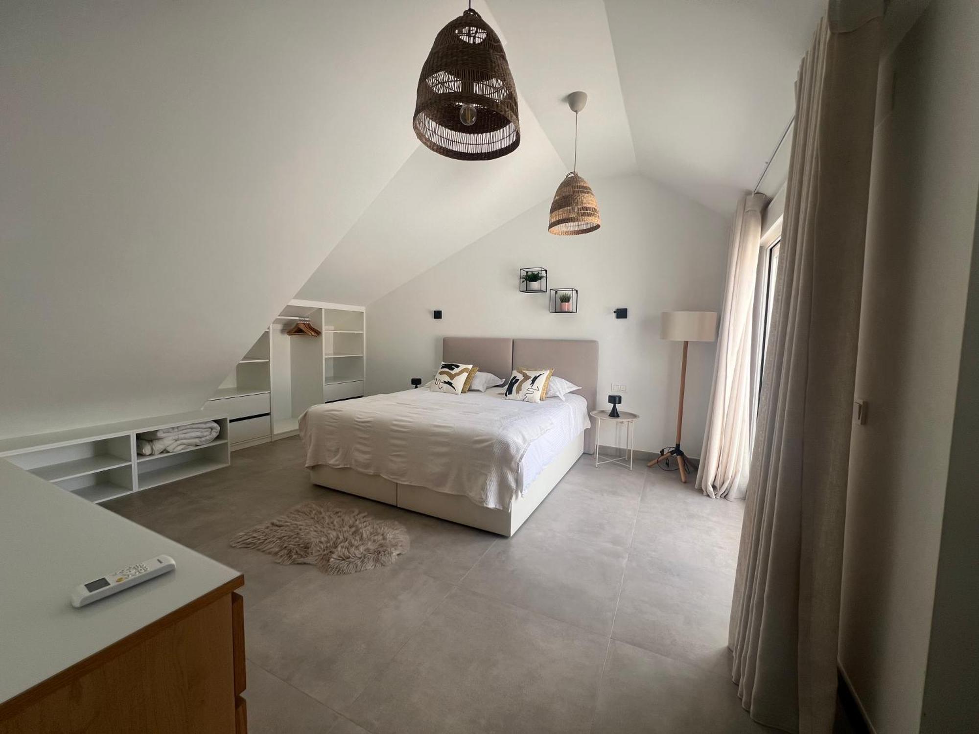 4 Bedroom Duplex Penthouse Califa