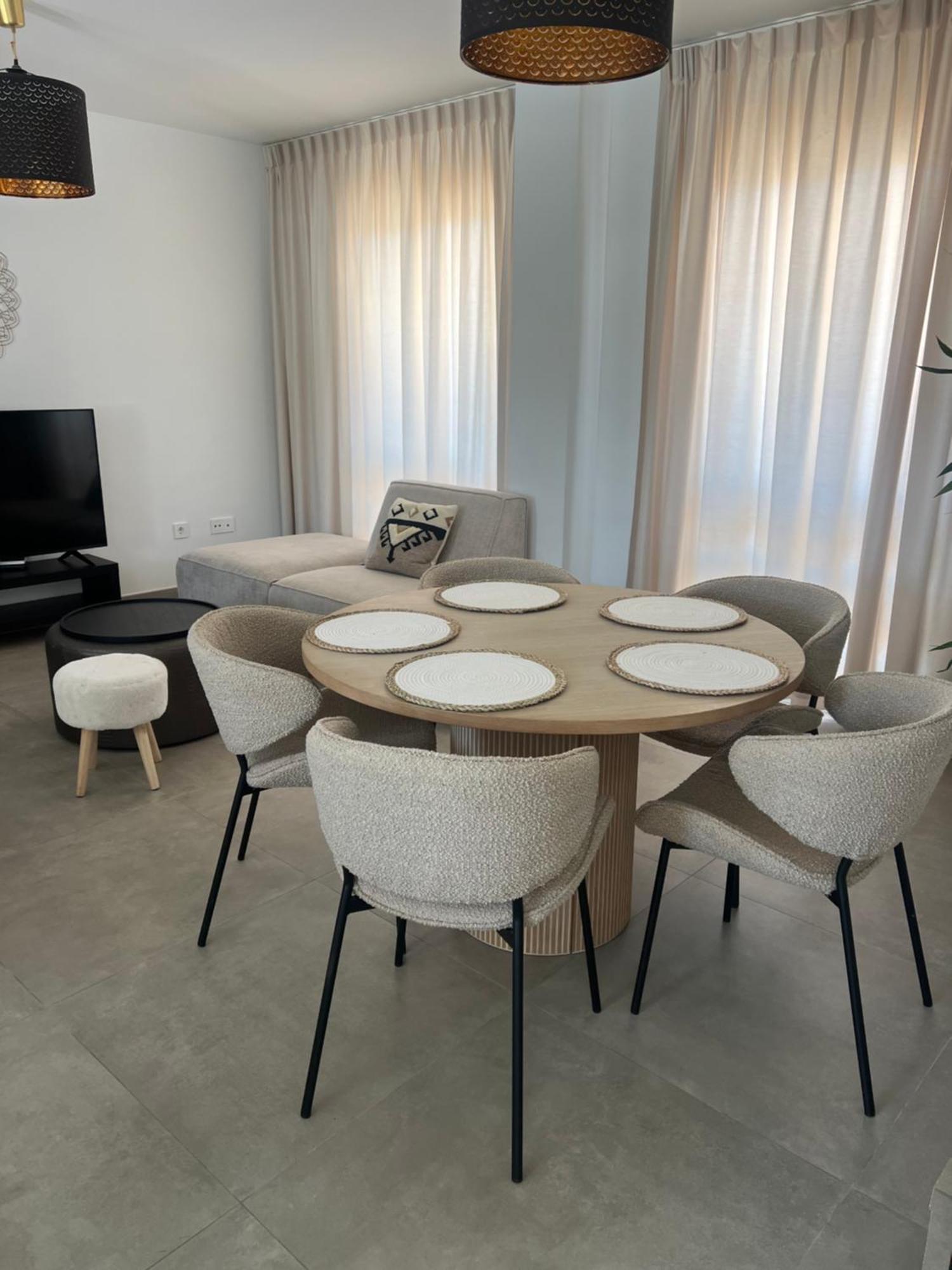 4 Bedroom Duplex Penthouse Califa Apartment